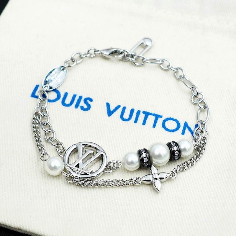 LV Bracelet 04yxh41